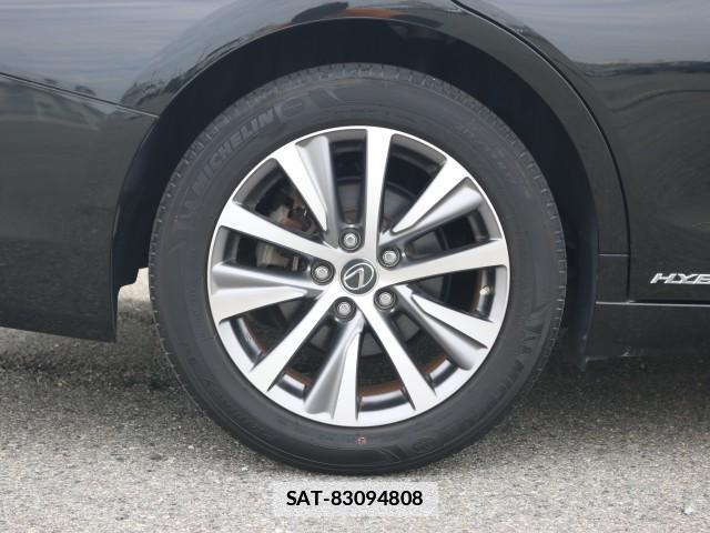 Lexus ES 2020-05 7796363-19