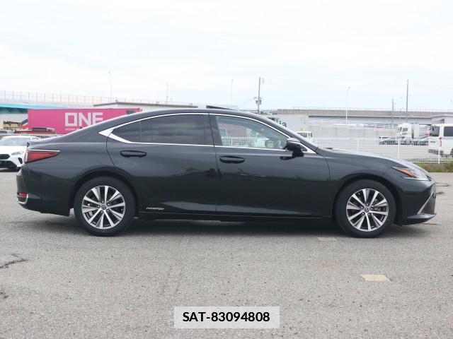 Lexus ES 2020-05 7796363-3