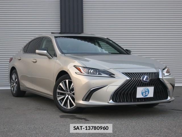Lexus ES 2019-07 7796364-11