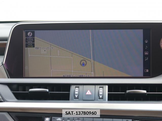 Lexus ES 2019-07 7796364-4
