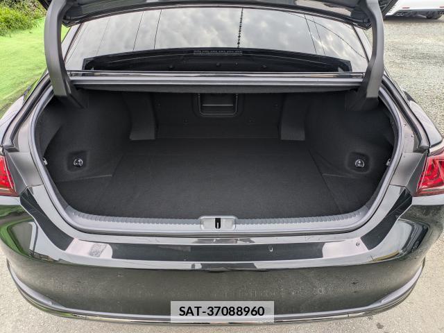 Lexus ES 2019-04 7798700-19