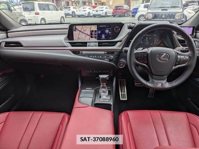Lexus ES 2019-04 7798700-2