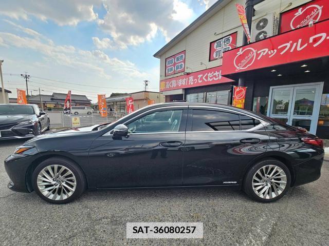 Lexus ES 2019-02 7800792-8