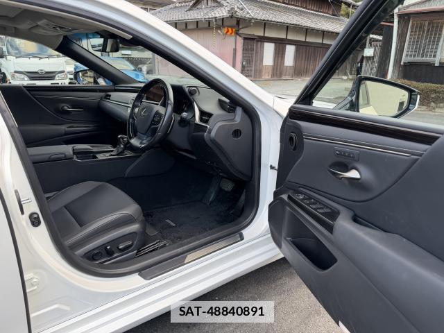 Lexus ES 2020-05 7804022-2