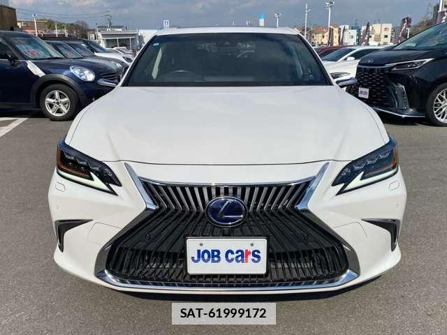 Lexus ES 2019-10 7806445-4