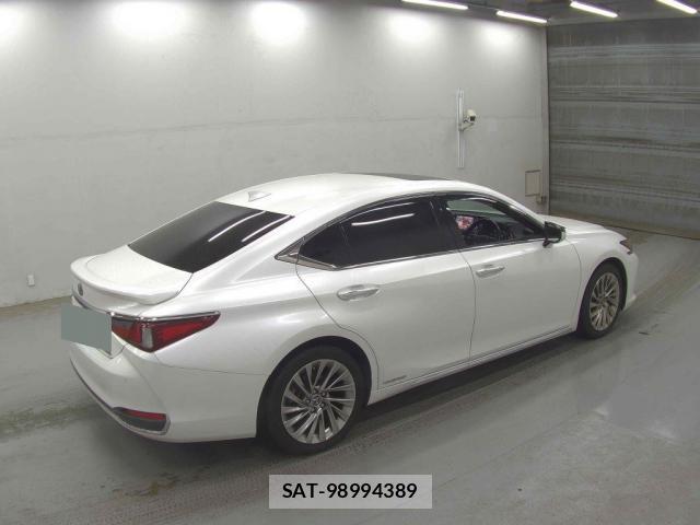 Lexus ES 2018-12 7809142-1