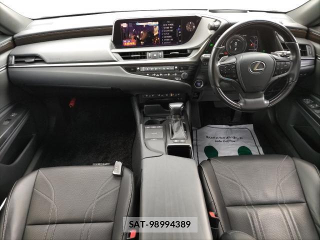 Lexus ES 2018-12 7809142-2