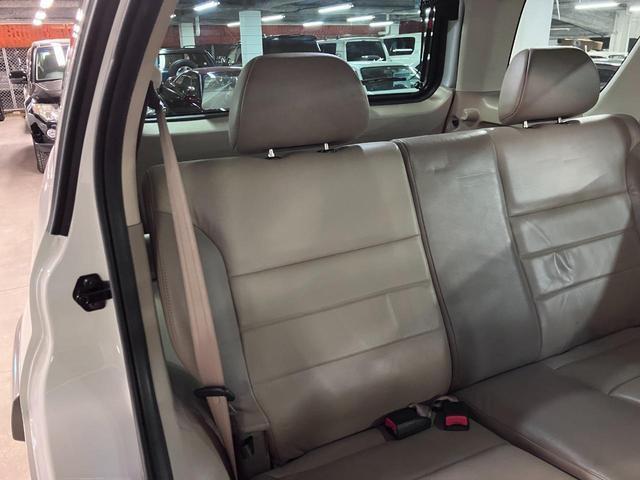 Ford ESCAPE 2006-03 7808388-14