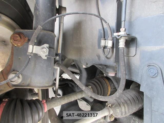 Suzuki ESCUDO 2014-10 7794829-18