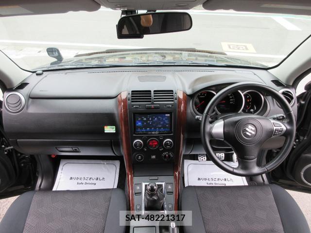 Suzuki ESCUDO 2014-10 7794829-2