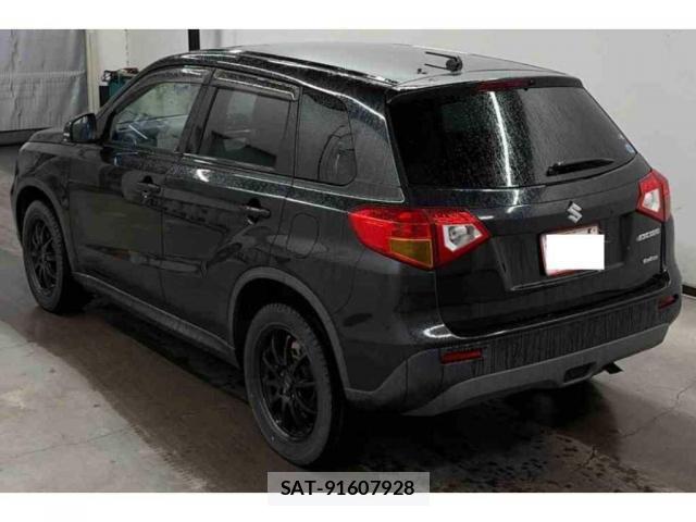 Suzuki ESCUDO 2017-10 7807721-4