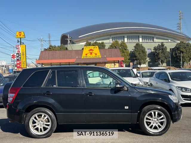 Suzuki ESCUDO 2008-07 7808777-12