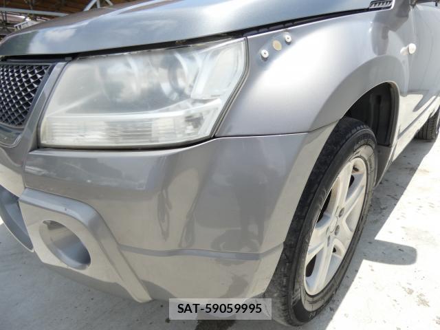 Suzuki ESCUDO 2016-07 7809753-13