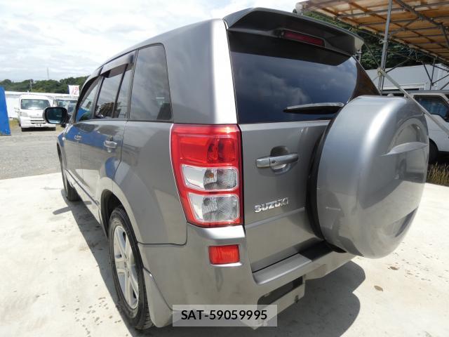 Suzuki ESCUDO 2016-07 7809753-8
