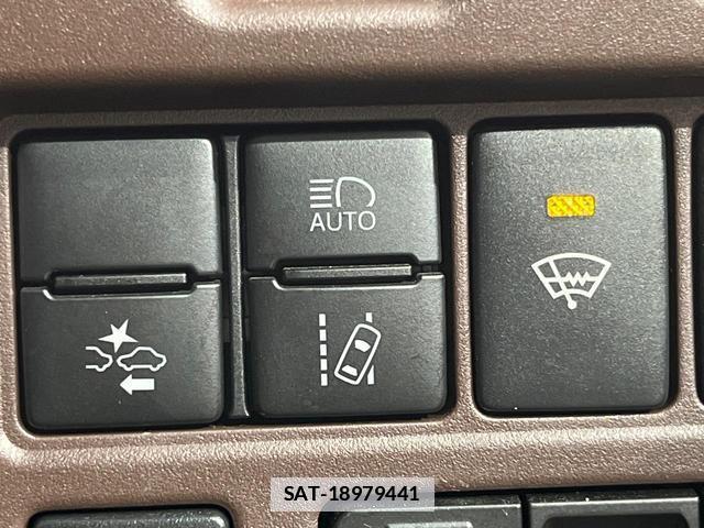 Toyota ESQUIRE 2020-03 7798130-6