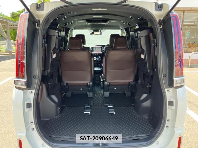 Toyota ESQUIRE 2017-10 7798230-10