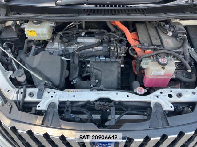 Toyota ESQUIRE 2017-10 7798230-18