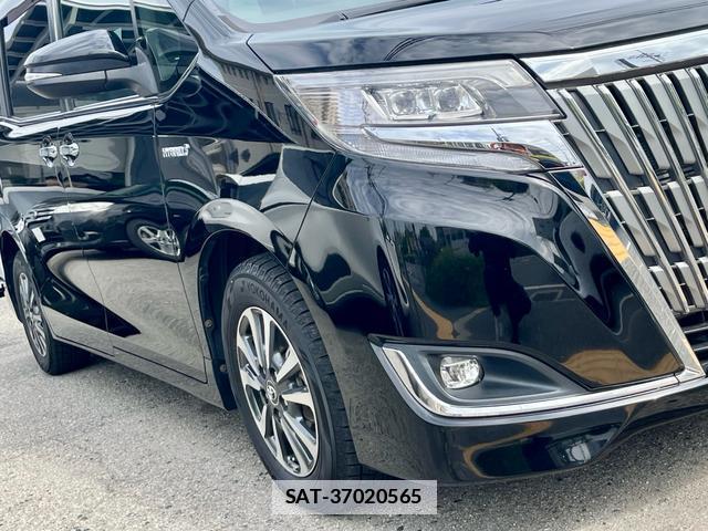 Toyota ESQUIRE 2018-01 7798443-5