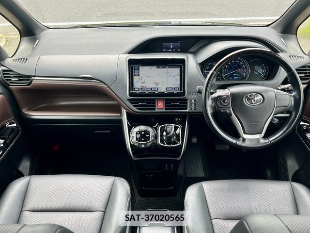 Toyota ESQUIRE 2018-01 7798443-9