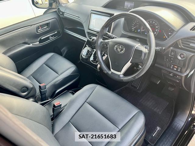 Toyota ESQUIRE 2018-10 7798451-19