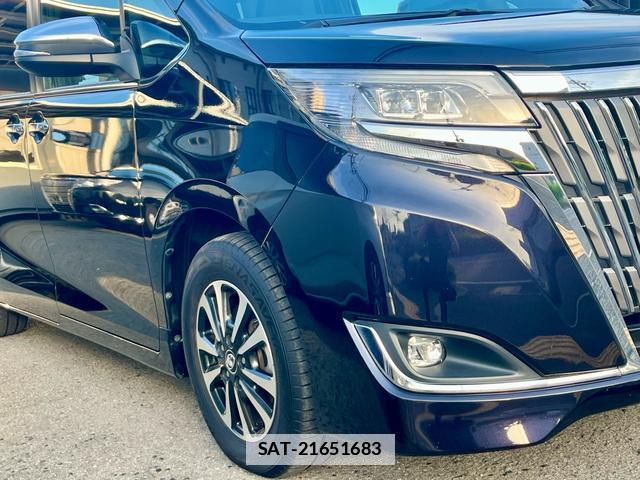 Toyota ESQUIRE 2018-10 7798451-5