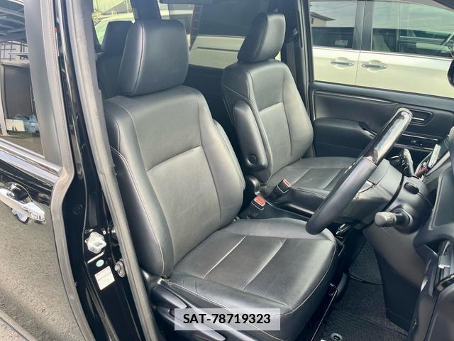 Toyota ESQUIRE 2018-06 7798454-11