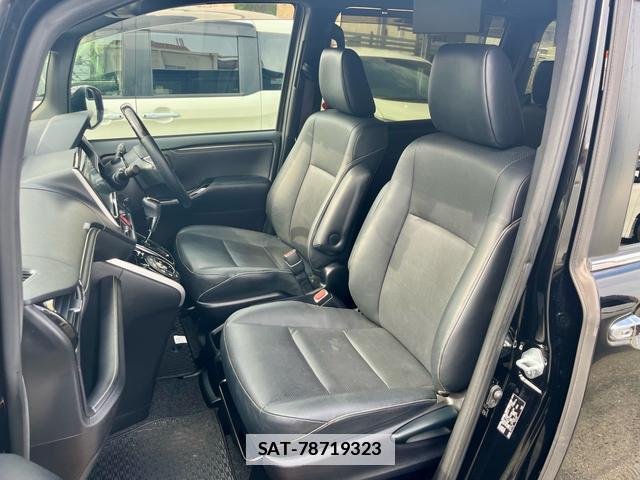 Toyota ESQUIRE 2018-06 7798454-15
