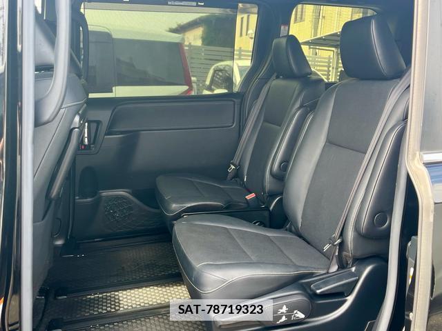 Toyota ESQUIRE 2018-06 7798454-16