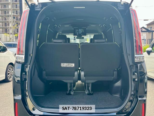 Toyota ESQUIRE 2018-06 7798454-17