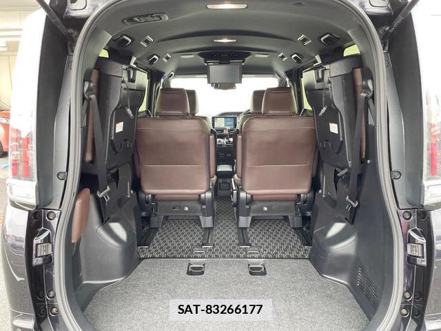 Toyota ESQUIRE 2018-01 7799170-10