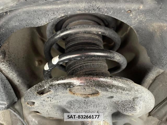 Toyota ESQUIRE 2018-01 7799170-19