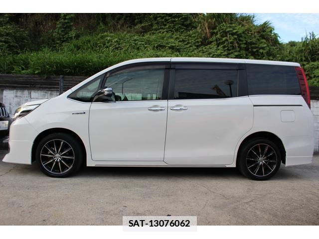 Toyota ESQUIRE 2015-05 7800329-10