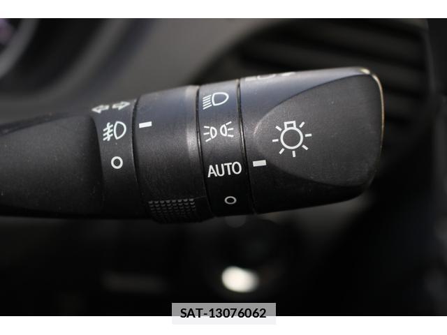 Toyota ESQUIRE 2015-05 7800329-11