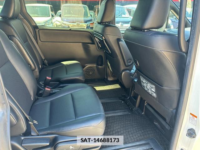 Toyota ESQUIRE 2019-01 7802235-12