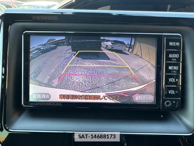 Toyota ESQUIRE 2019-01 7802235-3