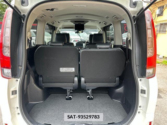 Toyota ESQUIRE 2017-06 7802275-15