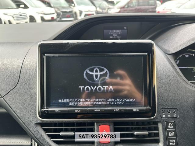 Toyota ESQUIRE 2017-06 7802275-2