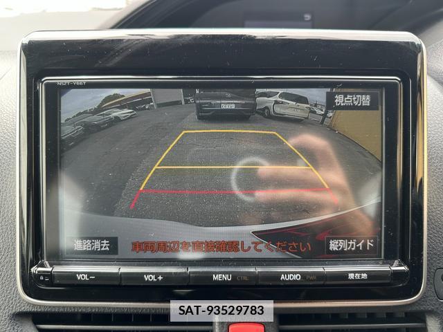 Toyota ESQUIRE 2017-06 7802275-3