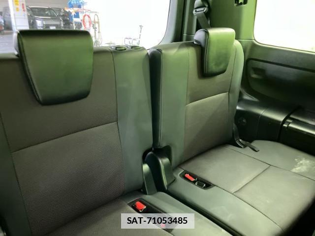 Toyota ESQUIRE 2020-02 7802599-5