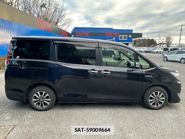 Toyota ESQUIRE 2018-09 7803475-4