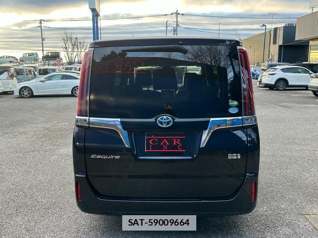 Toyota ESQUIRE 2018-09 7803475-6