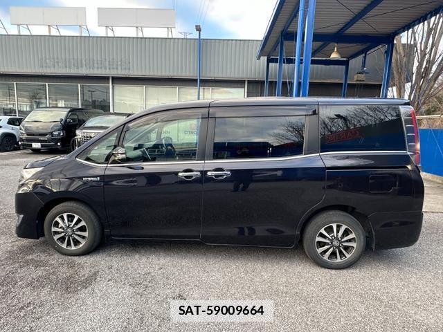 Toyota ESQUIRE 2018-09 7803475-8