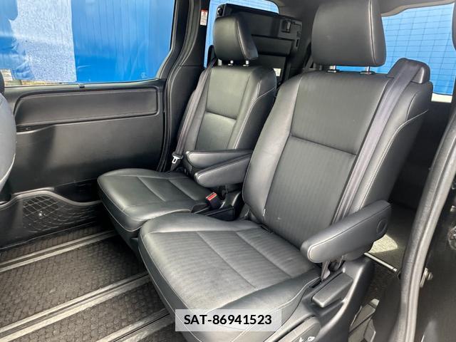 Toyota ESQUIRE 2016-03 7803526-13