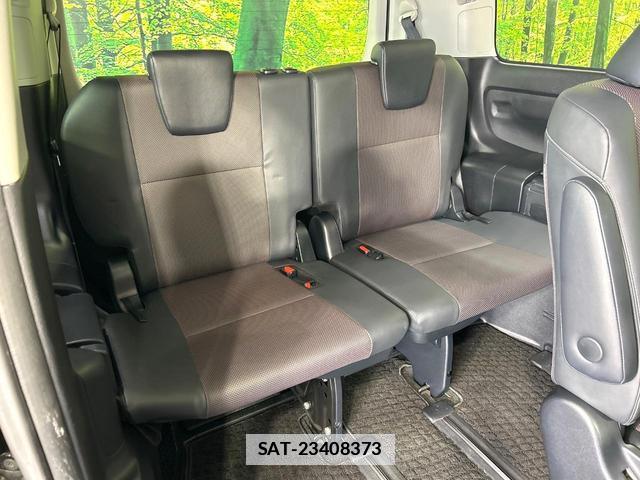 Toyota ESQUIRE 2015-12 7804582-9