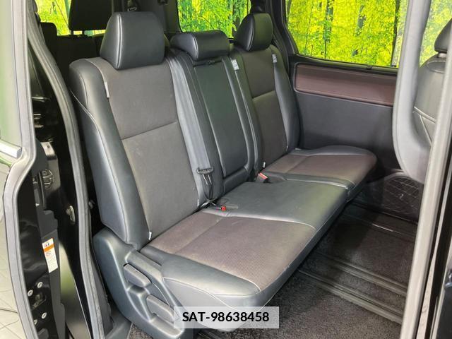 Toyota ESQUIRE 2017-07 7804816-9