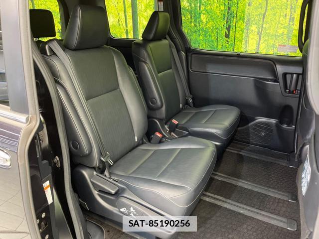 Toyota ESQUIRE 2016-10 7804842-8