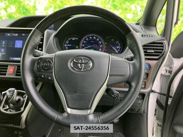 Toyota ESQUIRE 2019-01 7806687-13