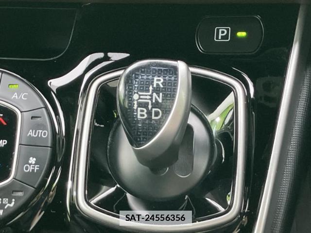 Toyota ESQUIRE 2019-01 7806687-16