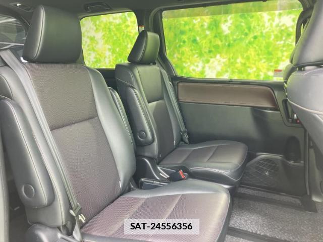 Toyota ESQUIRE 2019-01 7806687-4