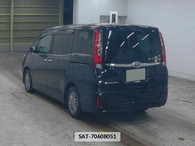Toyota ESQUIRE 2017-06 7806785-4